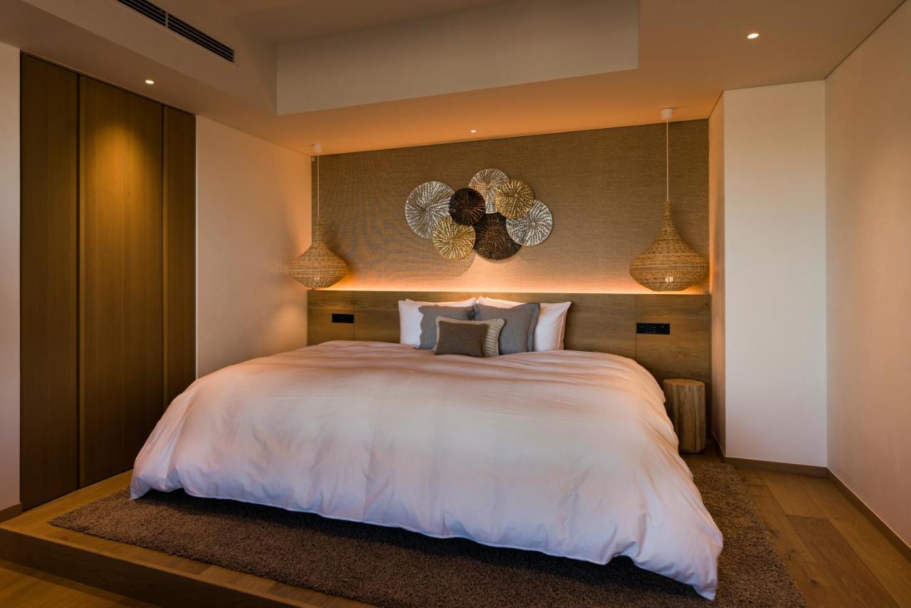 Malibu Hotel Zushi Exteriör bild