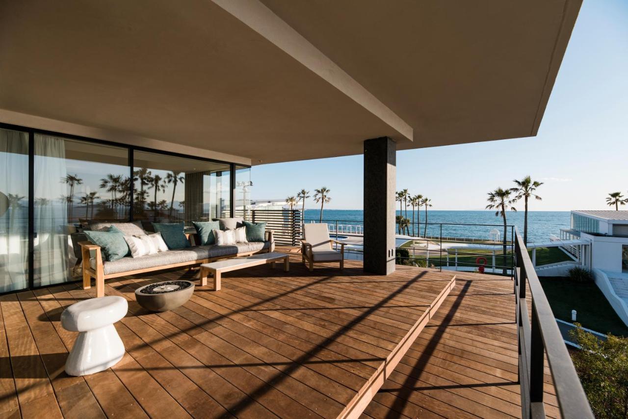Malibu Hotel Zushi Exteriör bild